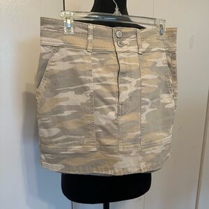 Express Camouflage Mini Skirt